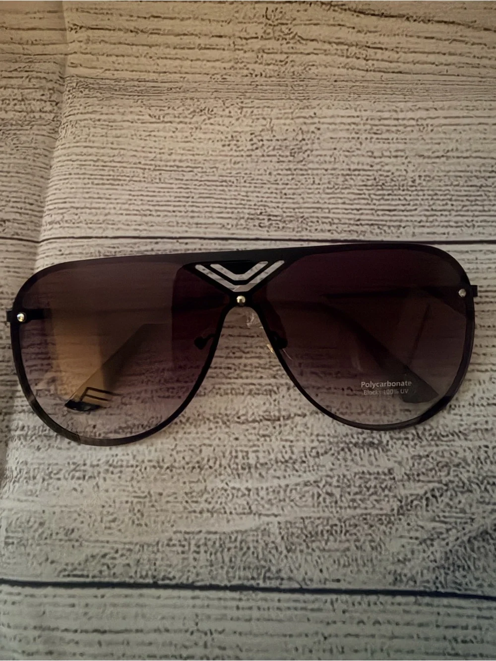 Fashion Nova Brand NEW Women Aviator Sunglasses (Black)🖤